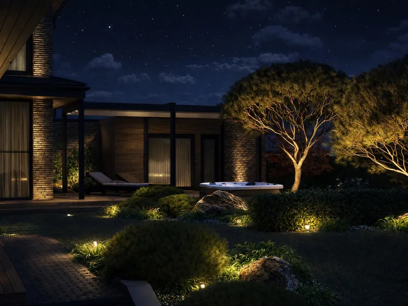 Naktinis kiemo apšvietimas su dekoratyviniais šviestuvais