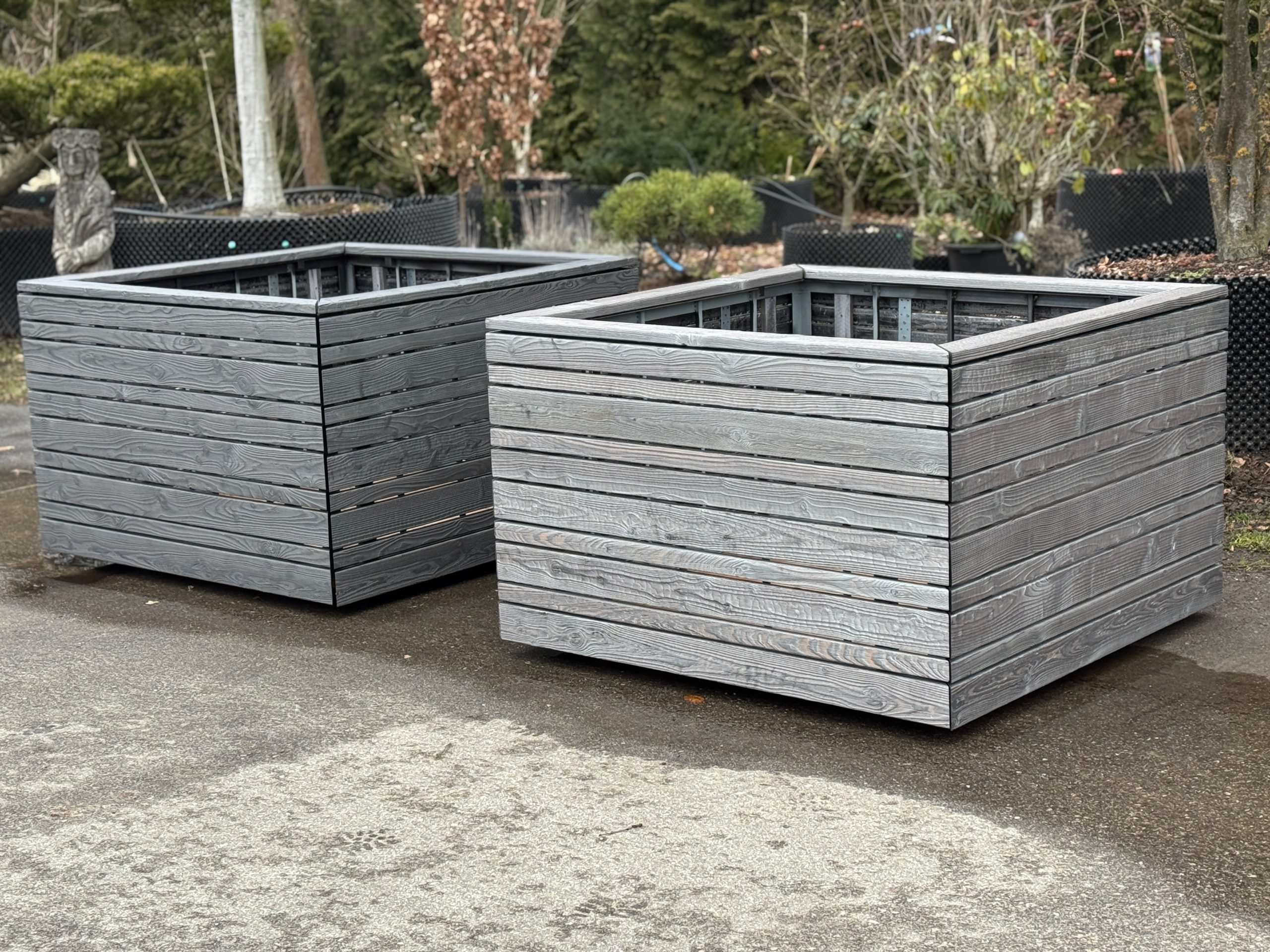 Didelis dekoratyvinis vazonas su želdynais